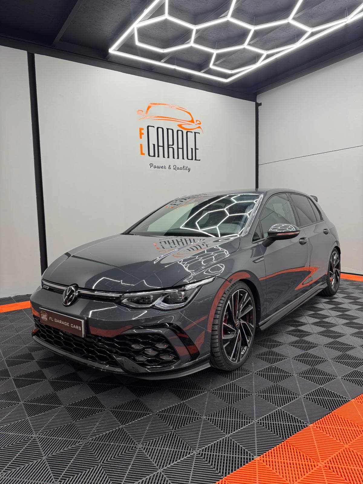 VOLKSWAGEN GOLF GTD