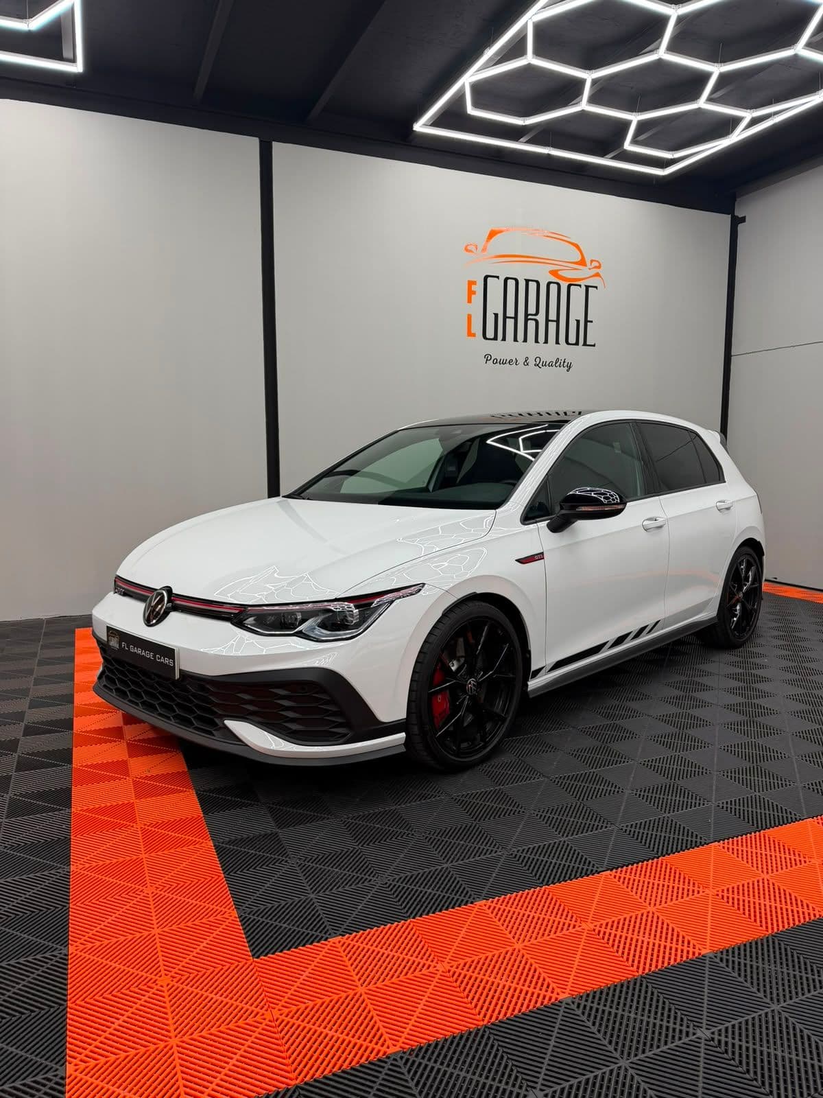 VOLKSWAGEN GOLF GTI CLUBSPORT